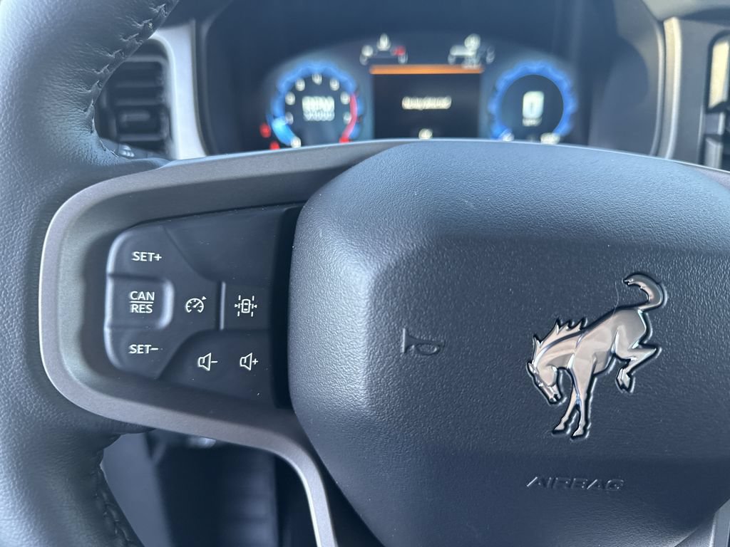 New 2025 Ford Bronco Badlands w/ Sasquatch Package AWD/4WD image 26