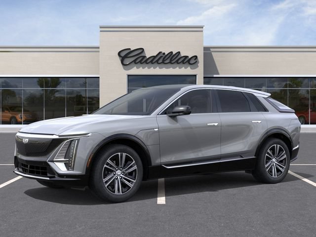 Used 2026 Cadillac Lyriq Luxury w/ LPO, Floor Liner Package AWD/4WD image 2