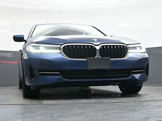 Used 2022 BMW 540i xDrive w/ Premium Package image 38