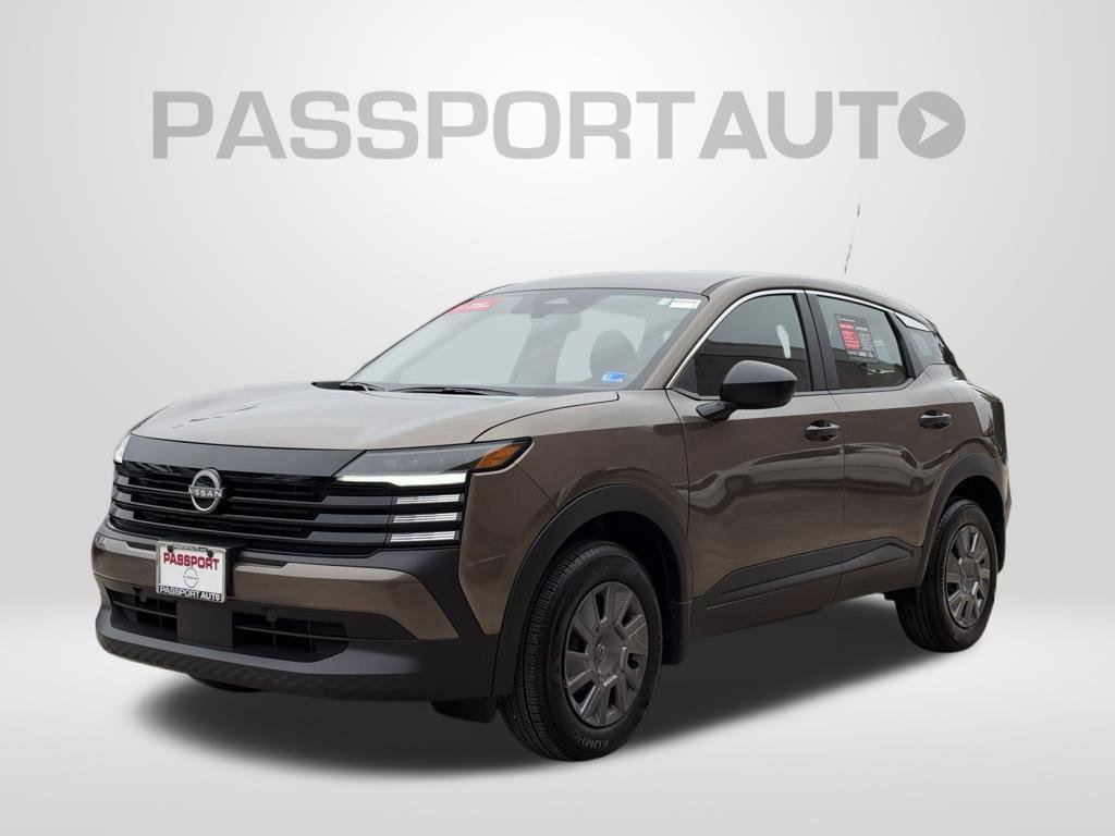 Used 2026 Nissan Kicks S FWD image 1
