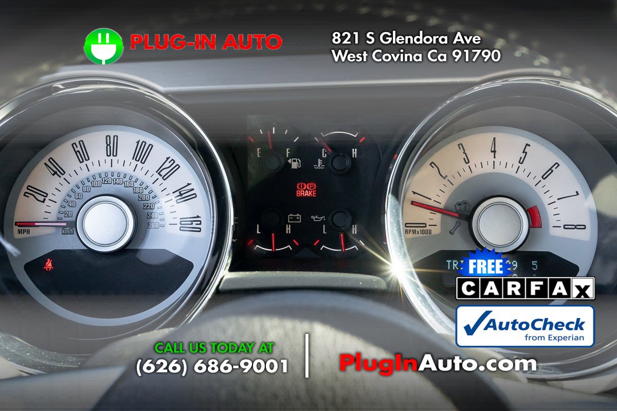 Used 2012 Ford Mustang Premium w/ Comfort Pkg image 17