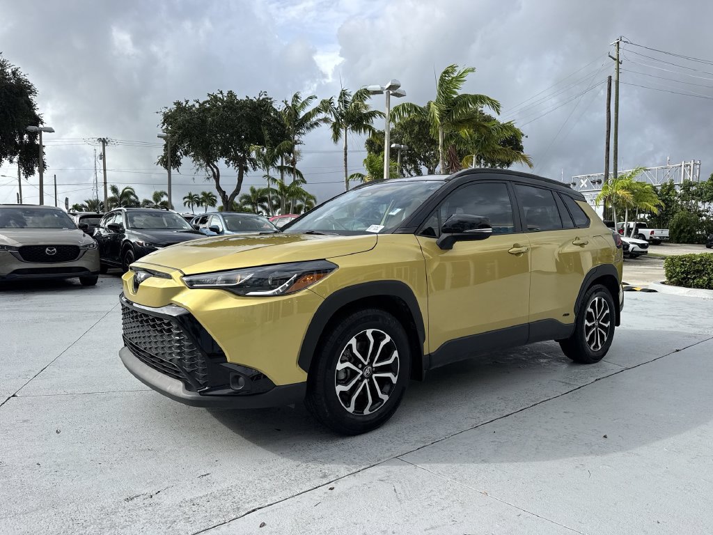 Used 2023 Toyota Corolla Cross AWD Hybrid w/ Moonroof Package image 28