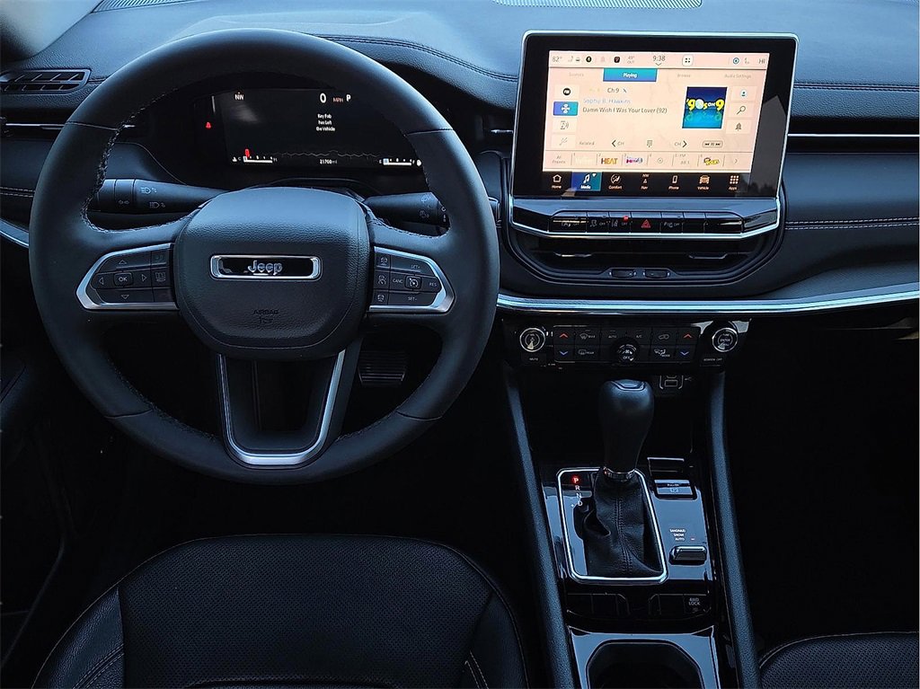 Used 2024 Jeep Compass Limited w/ High Altitude Package image 10