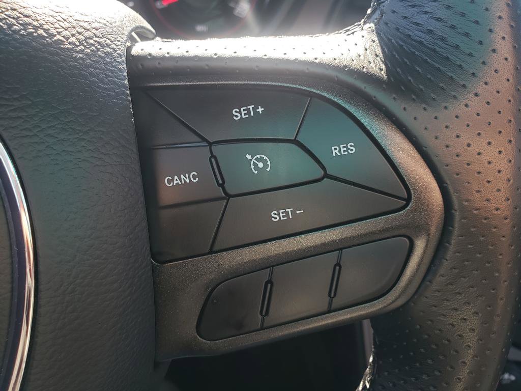 Used 2023 Dodge Challenger SXT w/ Plus Package image 21