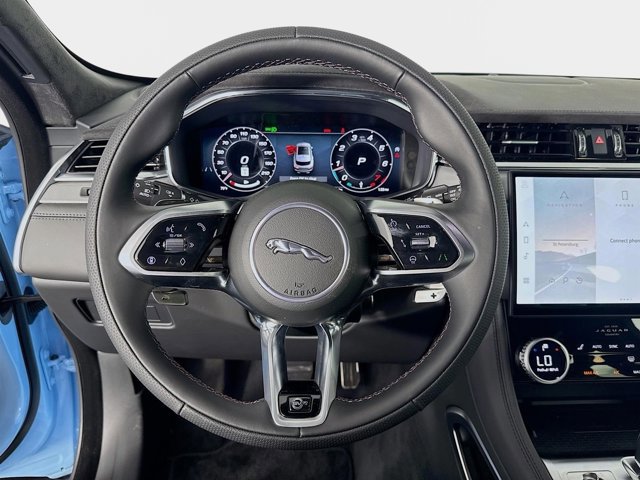 New 2026 Jaguar F-PACE SVR image 12