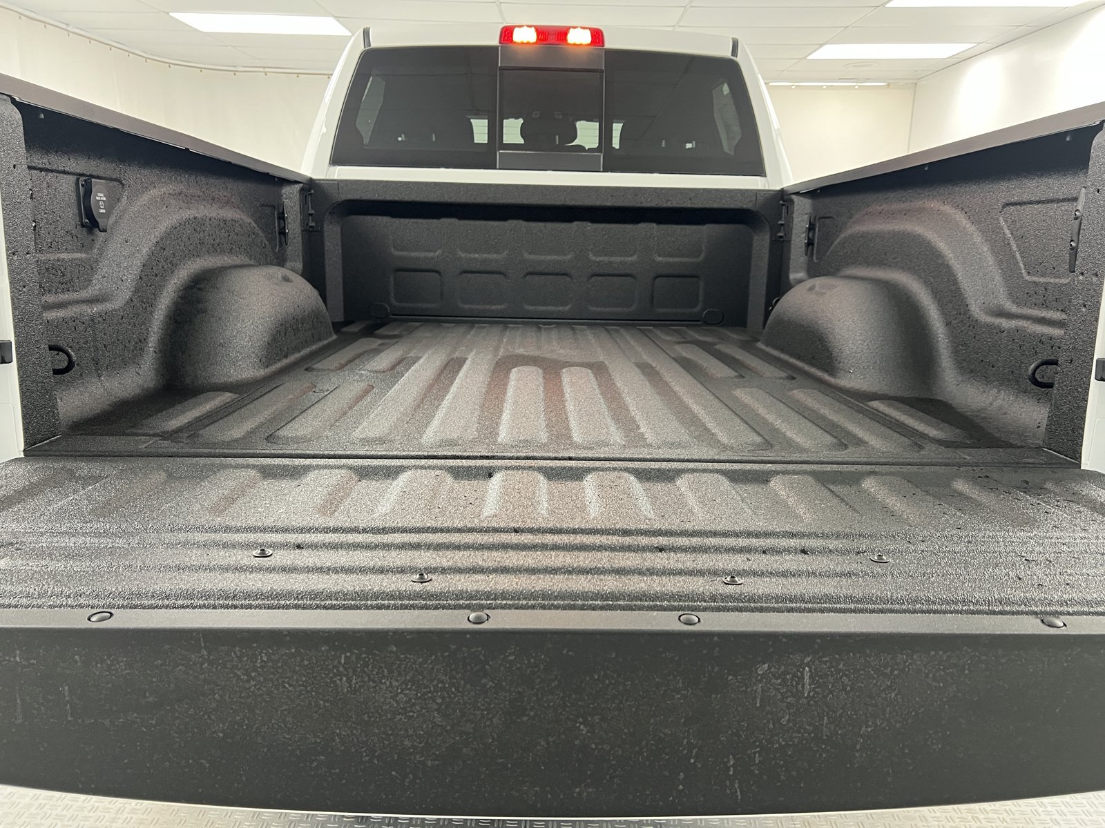 New 2027 RAM 2500 Tradesman AWD/4WD image 40