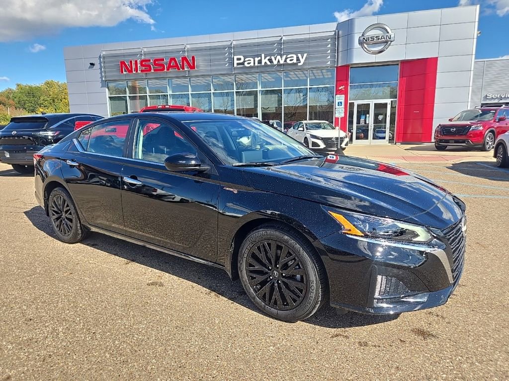 New 2025 Nissan Altima 2.5 SV w/ SV Special Edition Package