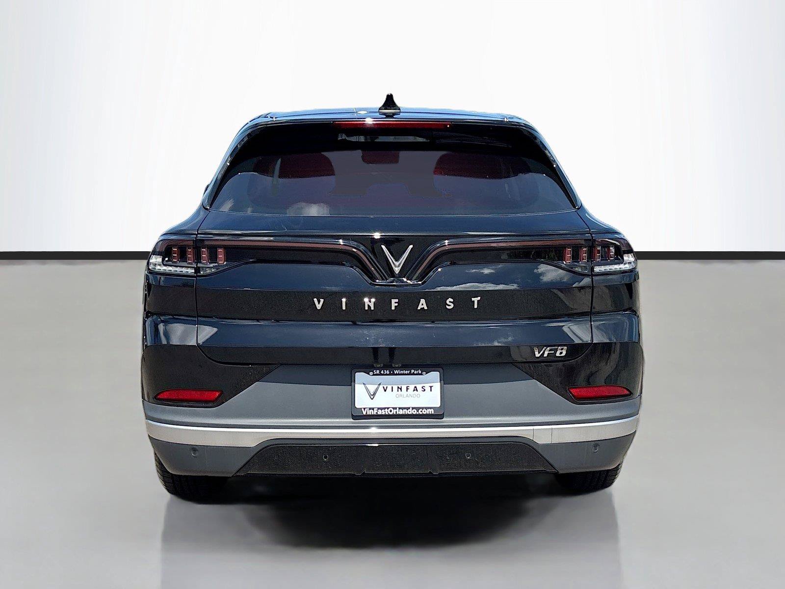 New 2025 VinFast VF 8 Eco AWD/4WD image 6