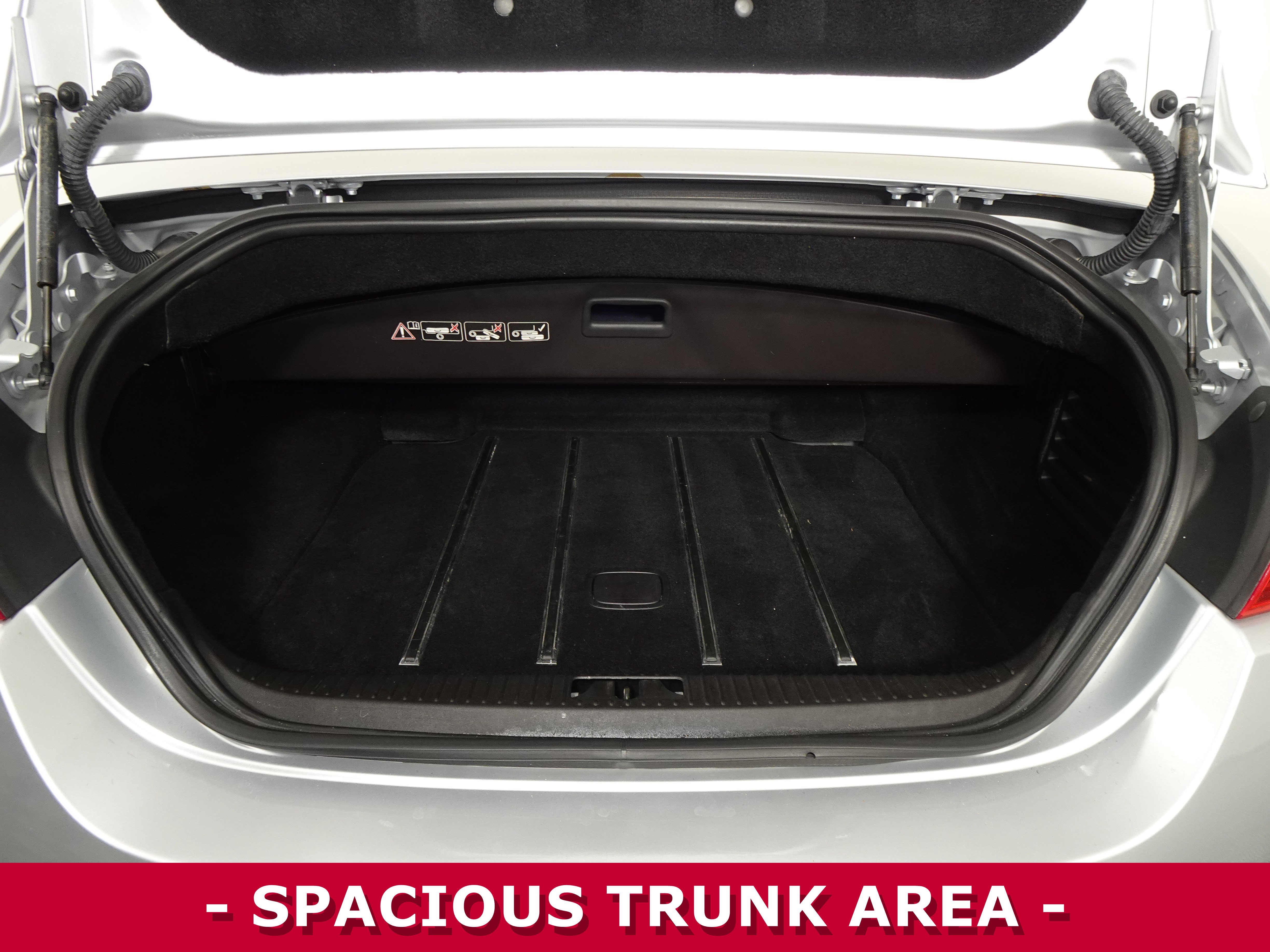 Used 2010 Jaguar XK Convertible image 27