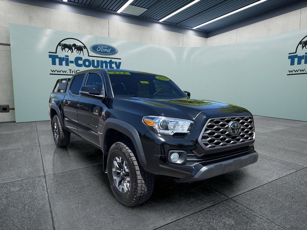 Used 2023 Toyota Tacoma TRD Off-Road image 1