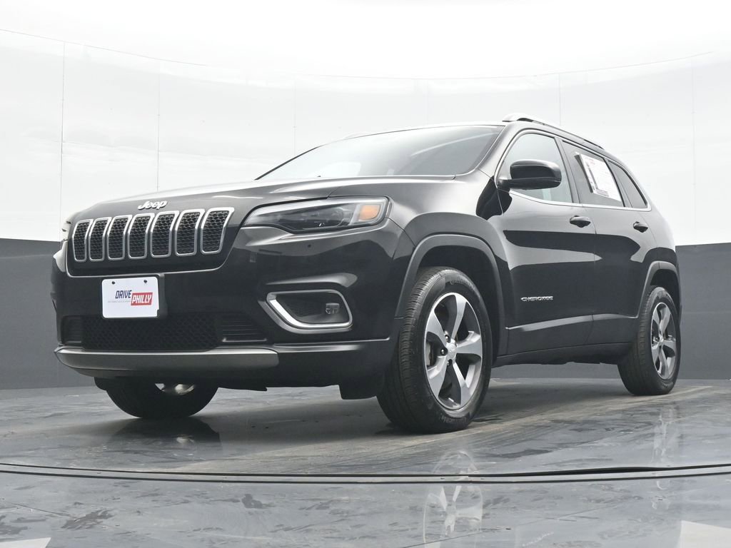 Used 2020 Jeep Cherokee Limited image 25