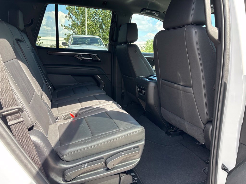 Used 2025 Chevrolet Tahoe LT AWD/4WD image 24