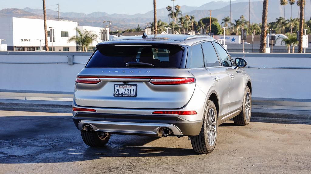Used 2024 Lincoln Corsair Reserve w/ Equipment Group 201A image 9
