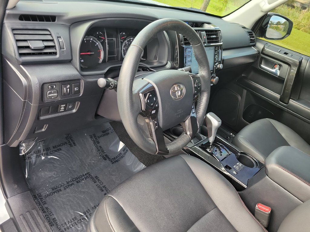 Certified 2023 Toyota 4Runner TRD Off-Road Premium w/ Moonroof Package AWD/4WD image 7