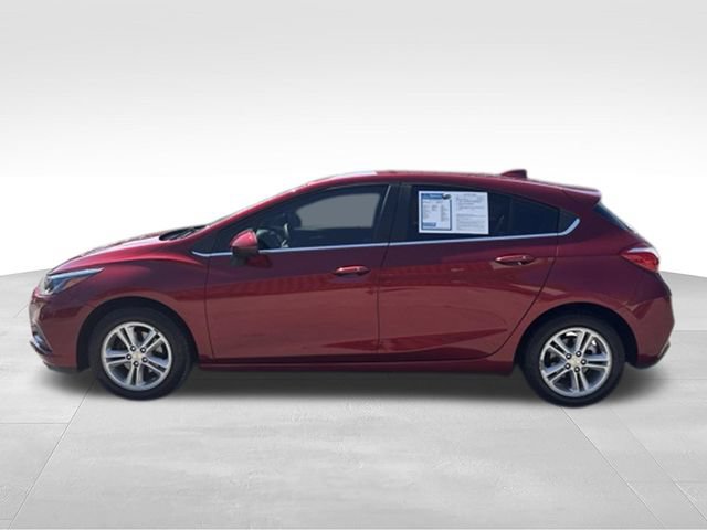 Used 2017 Chevrolet Cruze LT w/ Convenience Package FWD image 4