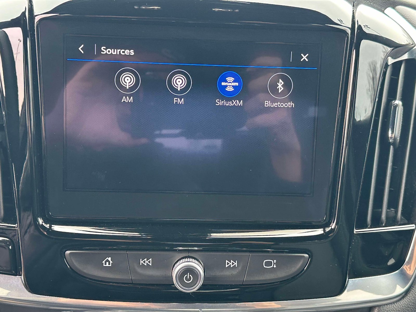 Certified 2023 Chevrolet Traverse RS image 11