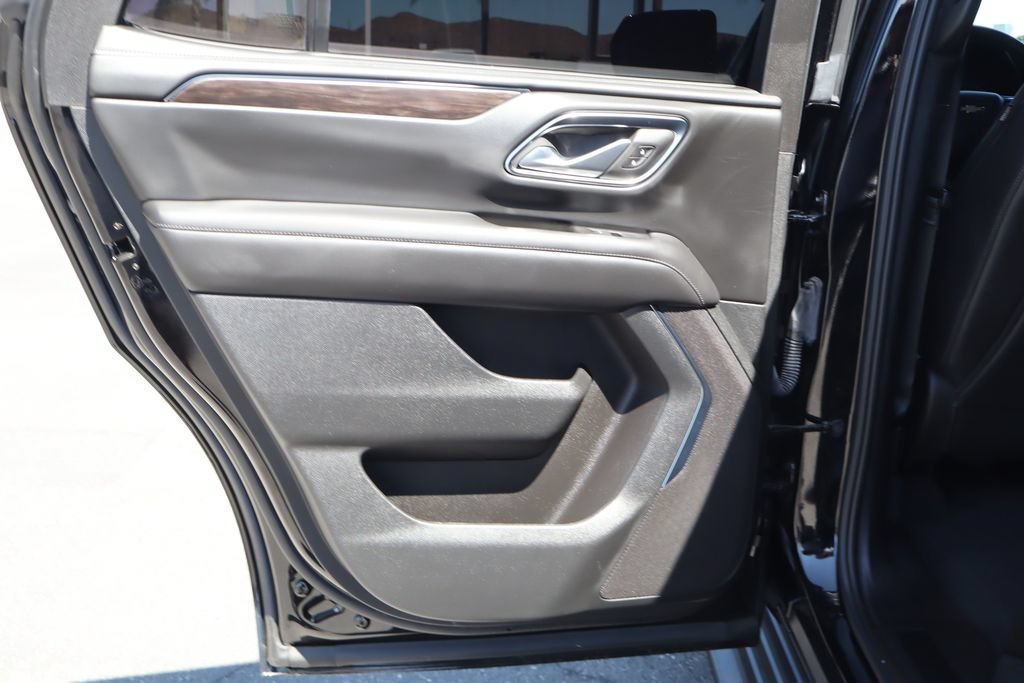 Used 2024 Chevrolet Tahoe LS RWD image 34
