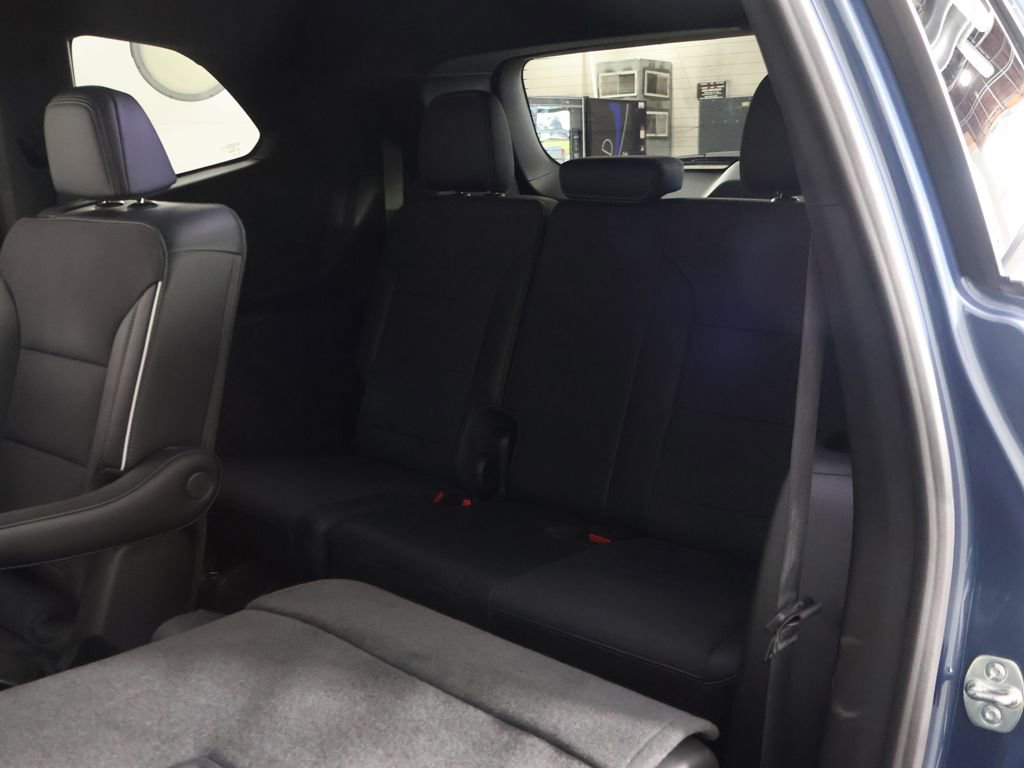 Used 2026 Buick Enclave Preferred AWD/4WD image 38