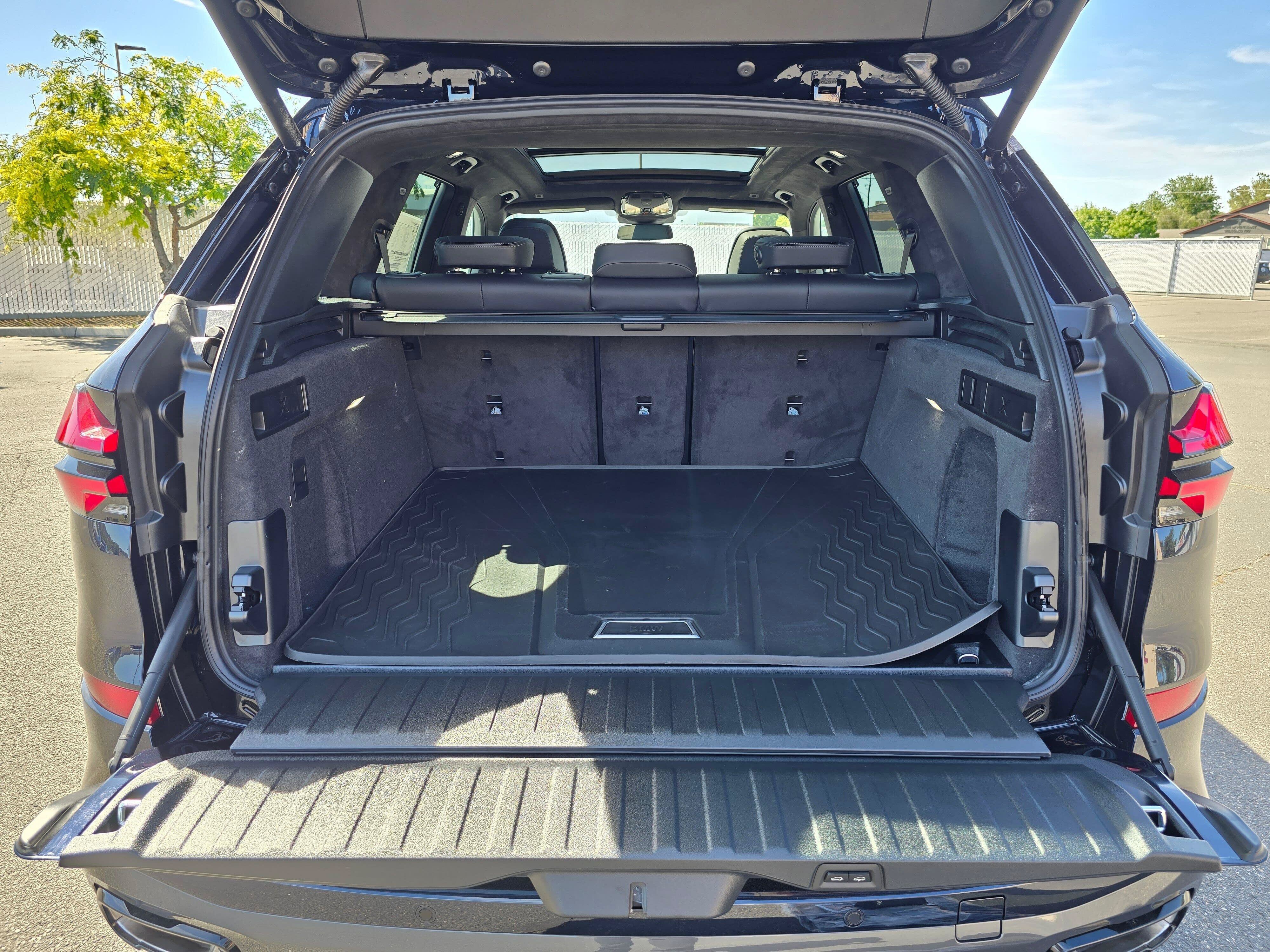 New 2026 BMW X5 xDrive40i w/ M Sport Package AWD/4WD image 28