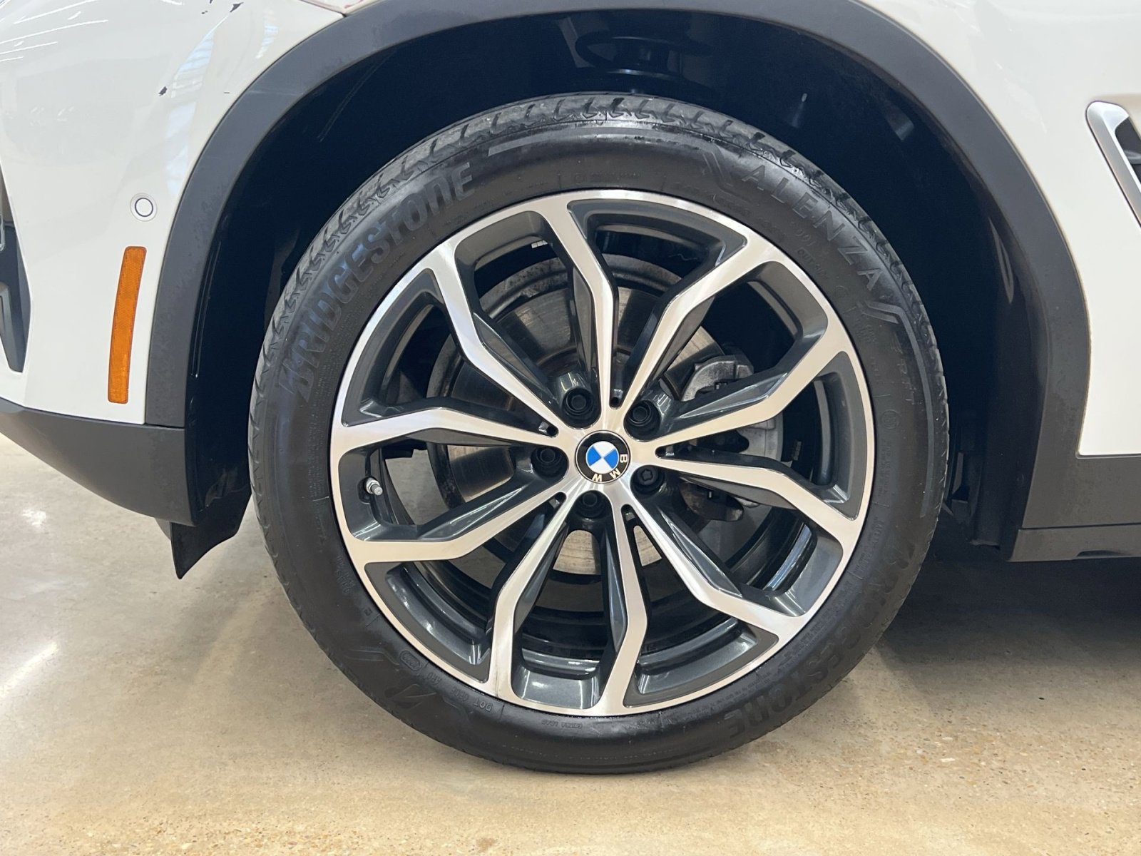 Used 2023 BMW X4 xDrive30i w/ Parking Assistance Package image 10