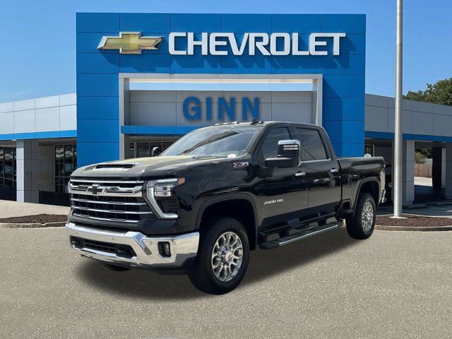 Used 2025 Chevrolet Silverado 2500 LTZ w/ LTZ Plus Package image 1