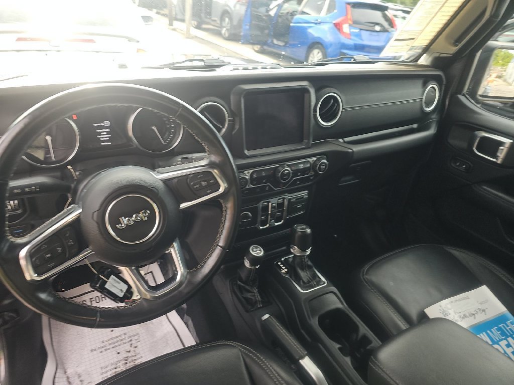 Certified 2022 Jeep Wrangler Unlimited Sahara w/ Cold Weather Group AWD/4WD image 5