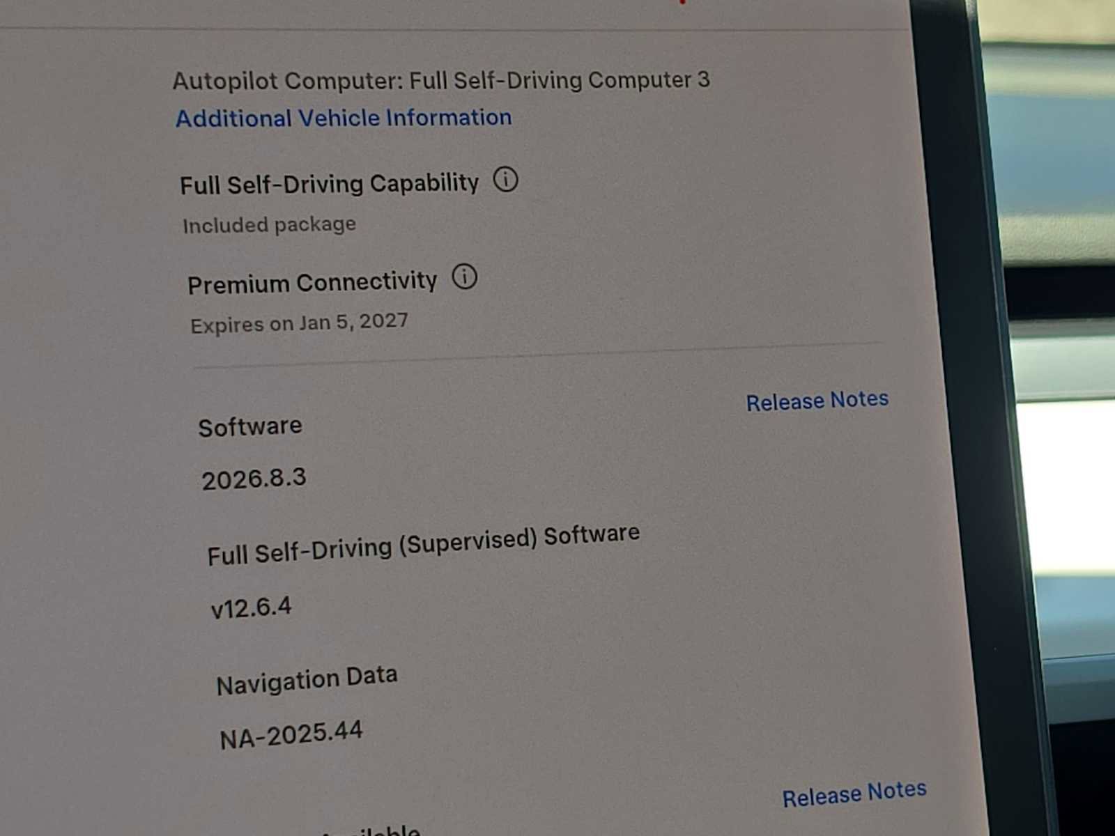 Used 2021 Tesla Model Y Long Range AWD/4WD image 29