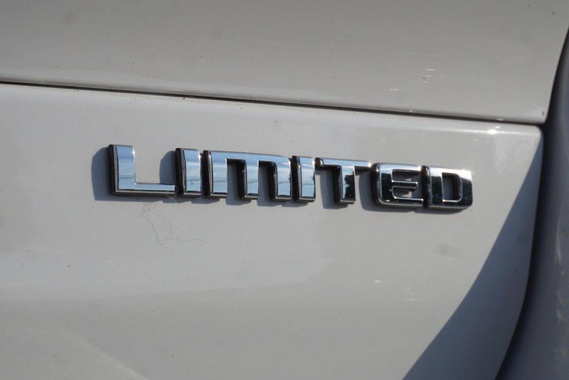 Used 2023 Jeep Grand Cherokee L Limited w/ Luxury Tech Group II AWD/4WD image 20