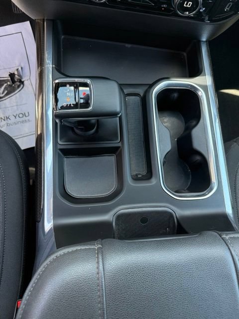 Used 2025 Chevrolet Silverado 1500 LT AWD/4WD image 18