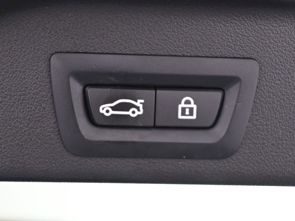 Used 2023 BMW X5 sDrive40i image 31