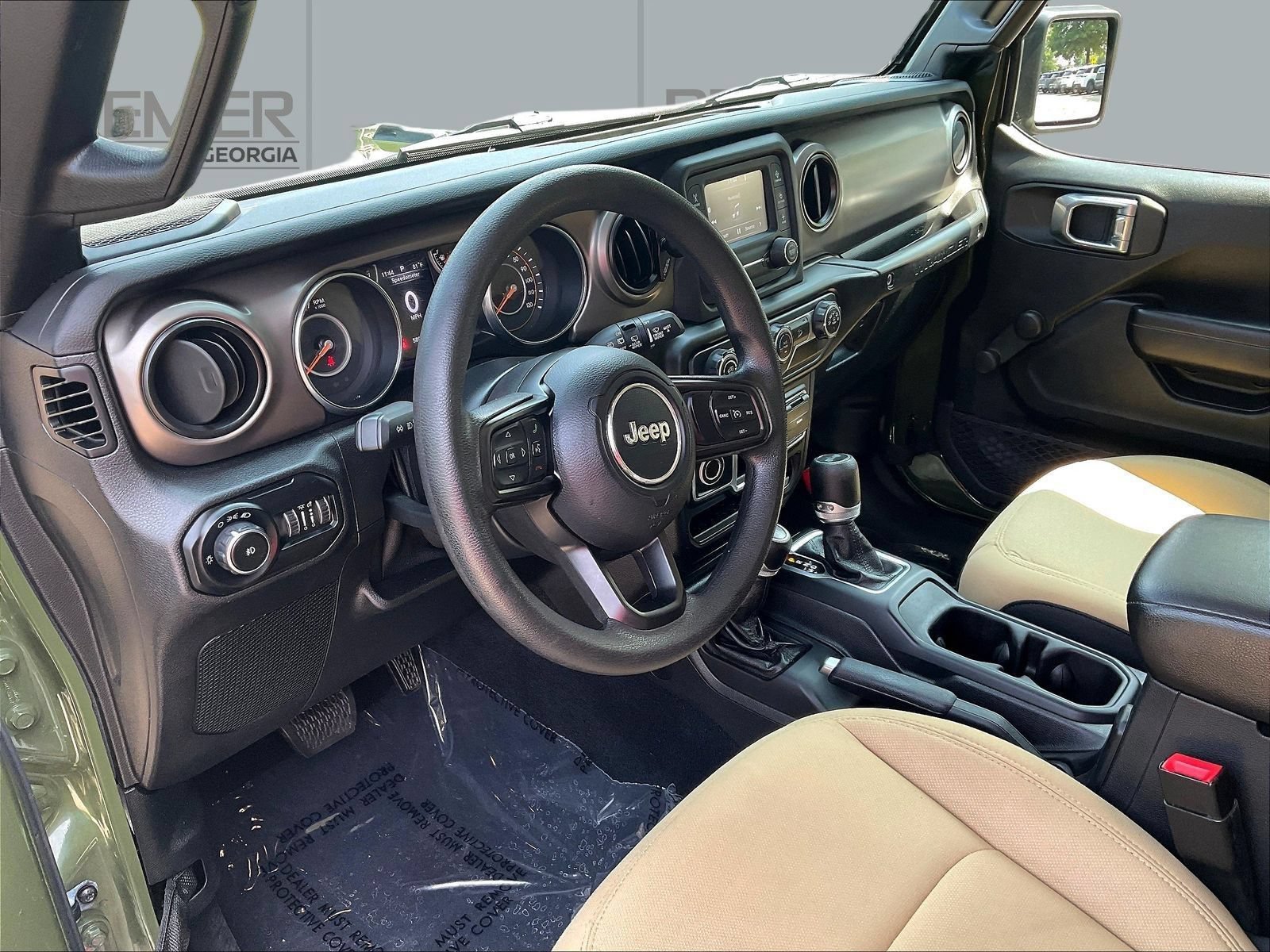 Used 2020 Jeep Wrangler Sport AWD/4WD image 19