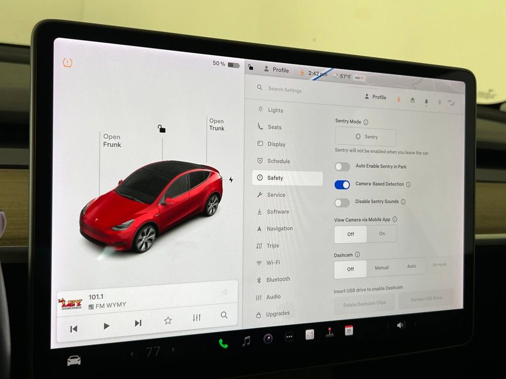 Used 2021 Tesla Model Y Long Range image 29