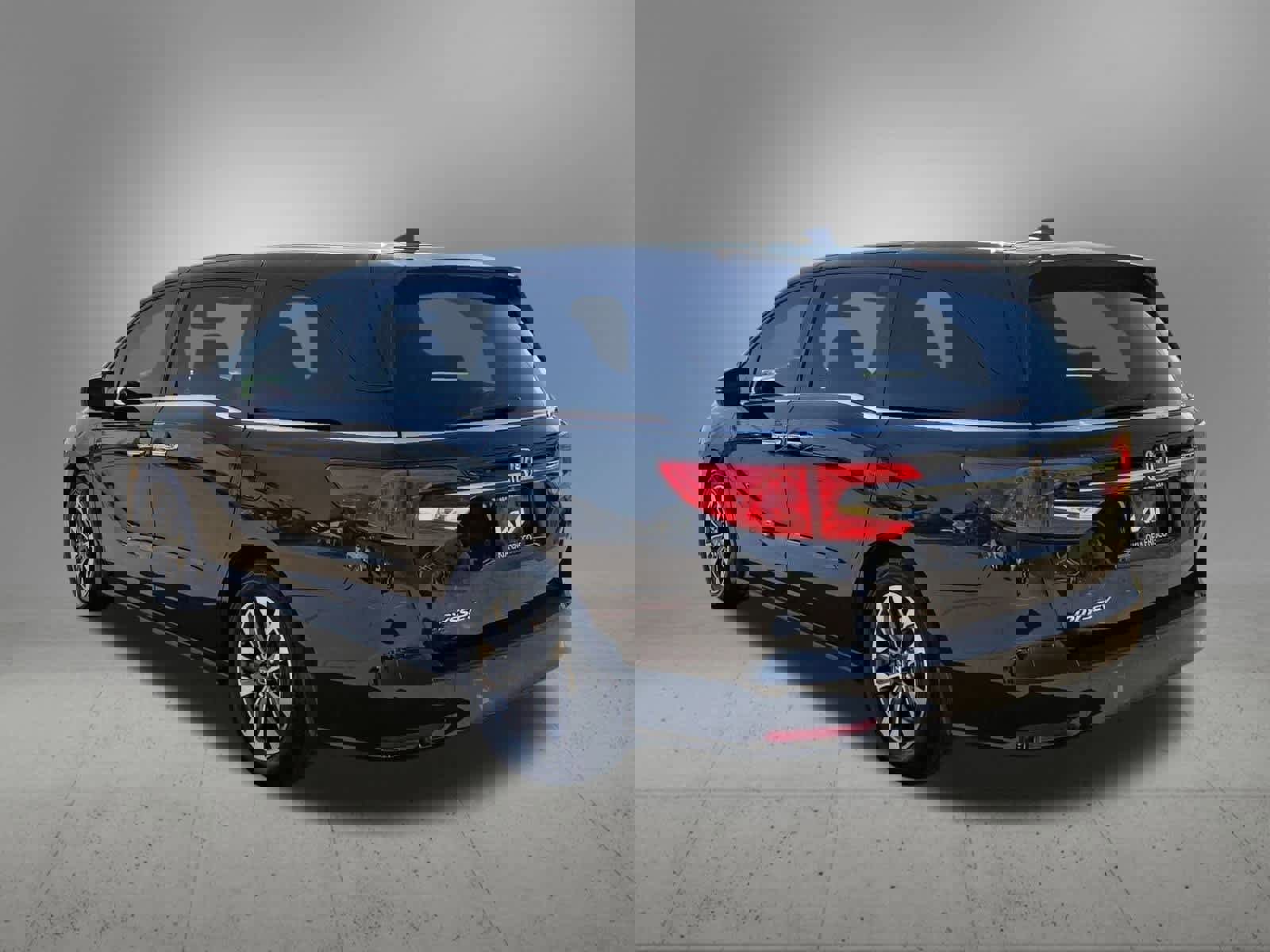 Used 2021 Honda Odyssey EX-L image 4