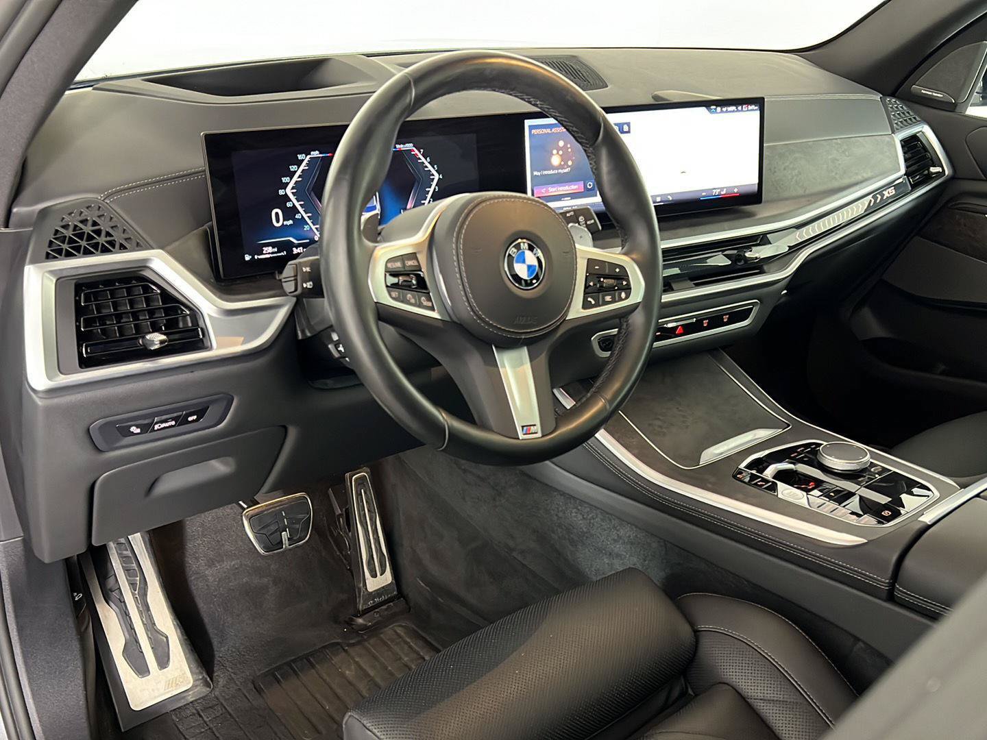 Certified 2024 BMW X5 xDrive40i w/ M Sport Package AWD/4WD image 22