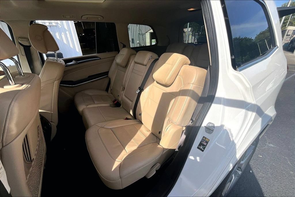 Used 2019 Mercedes-Benz GLS 550 4MATIC image 22