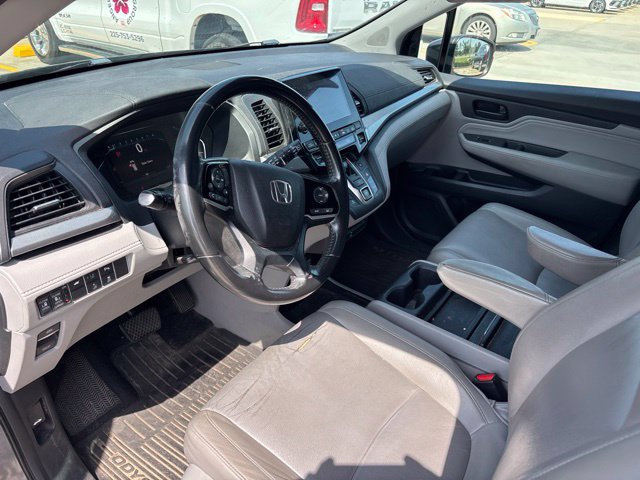Used 2018 Honda Odyssey Touring image 12