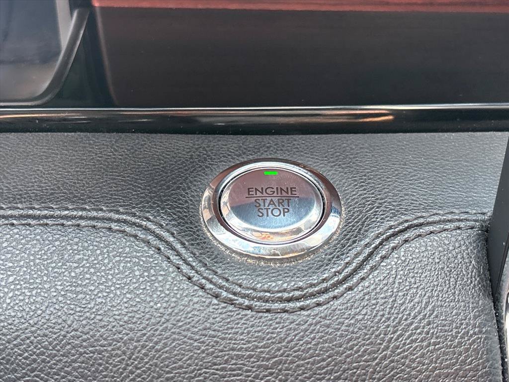 Used 2023 Lincoln Navigator L Reserve w/ Equipment Group 201A AWD/4WD image 34