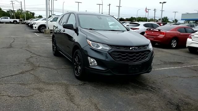 Used 2021 Chevrolet Equinox LS w/ LPO, Blackout Package AWD/4WD image 9