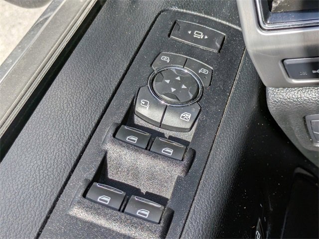 Certified 2019 Ford F450 Platinum w/ Platinum Ultimate Package image 25