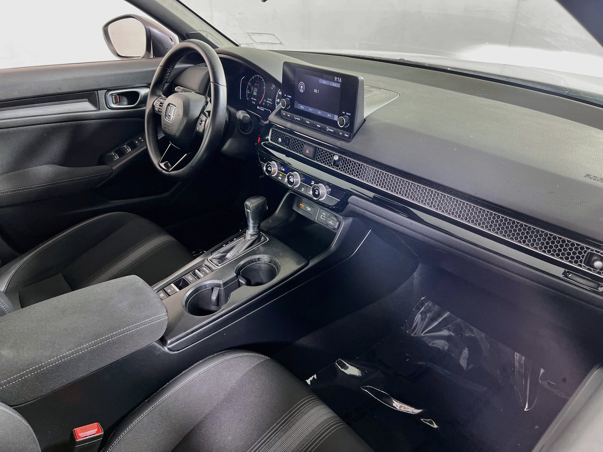 Used 2023 Honda Civic Sport image 26