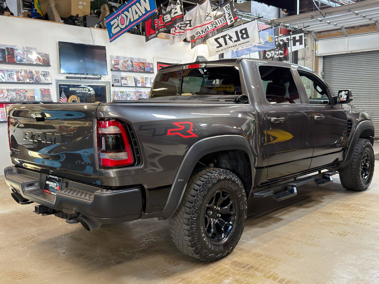 Used 2022 RAM 1500 TRX w/ TRX Level 1 Equipment Group AWD/4WD image 5