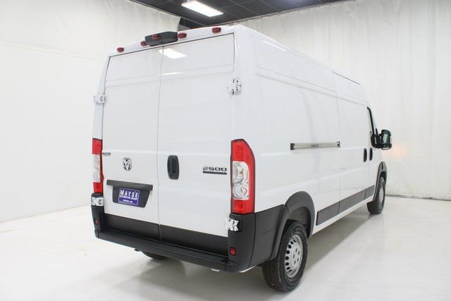 Used 2025 RAM ProMaster 2500 w/ Convenience Group image 22