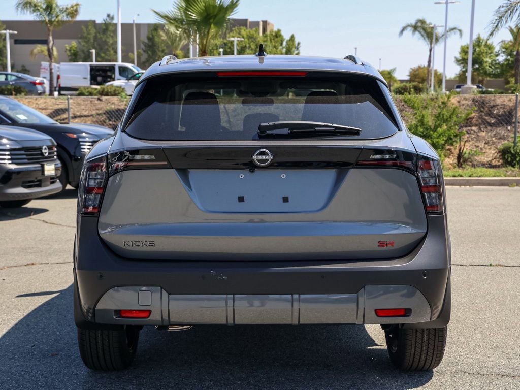 New 2026 Nissan Kicks SR FWD image 5