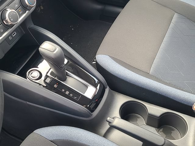 New 2025 Nissan Versa SV w/ Trunk Package FWD image 18