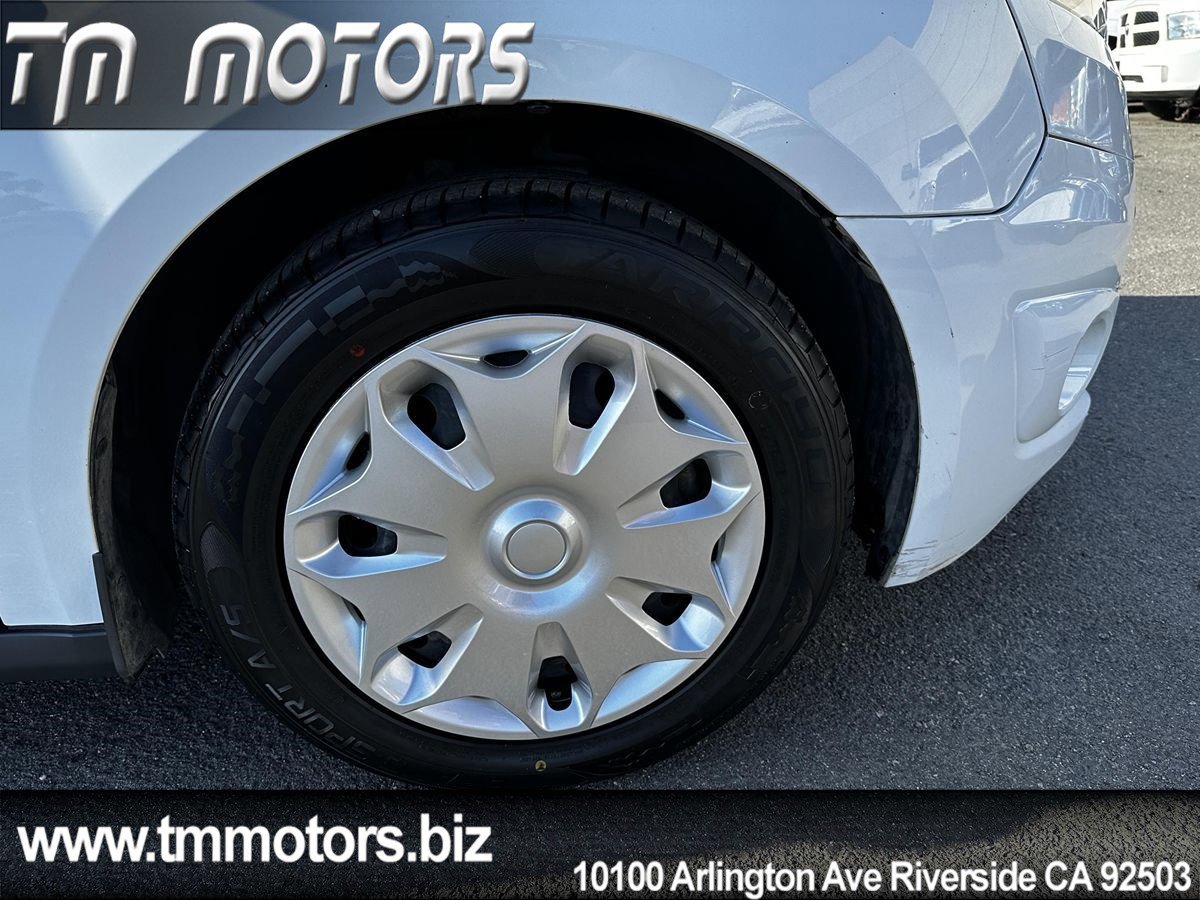 Used 2016 Ford Transit Connect XLT FWD image 22