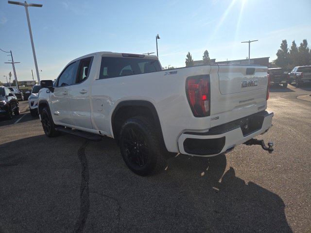 Used 2022 GMC Sierra 1500 Elevation w/ X31 Off-Road Package AWD/4WD image 16