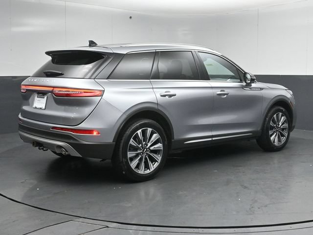 Certified 2022 Lincoln Corsair Reserve w/ Elements Package FWD image 7