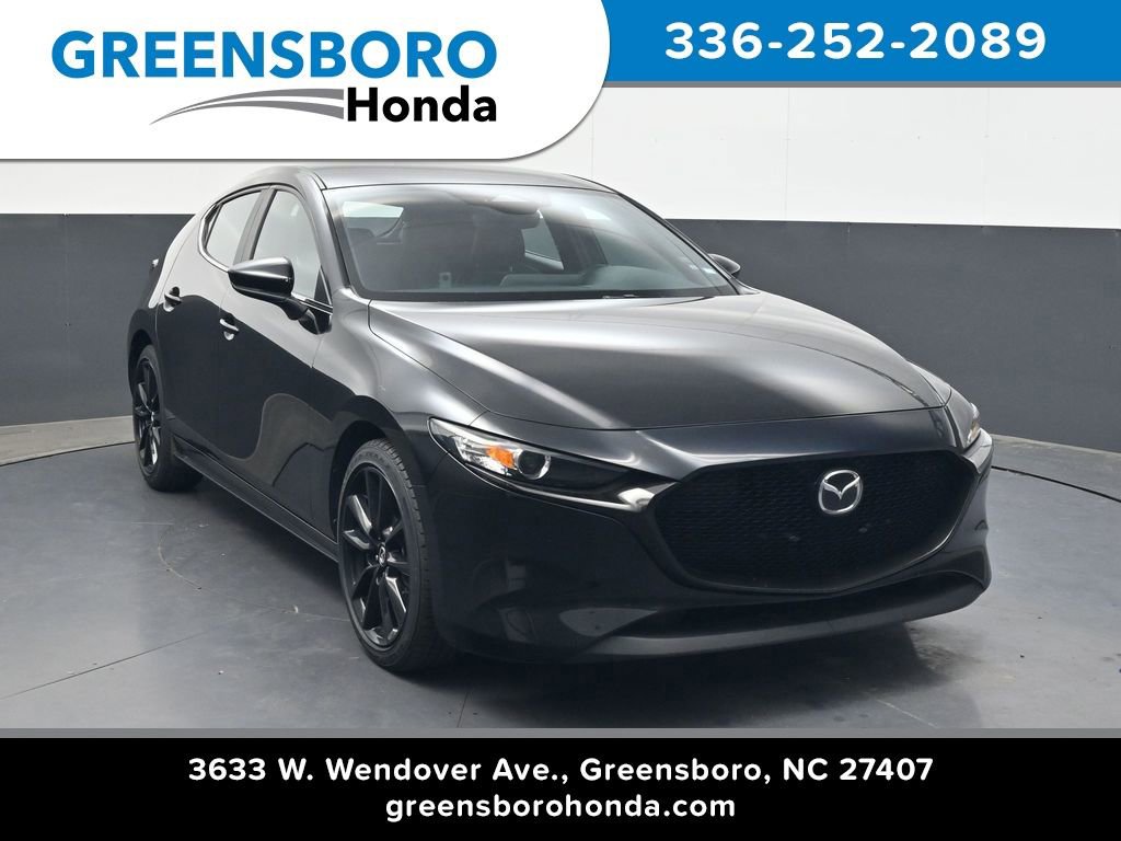 Used 2024 MAZDA MAZDA3 s FWD image 1
