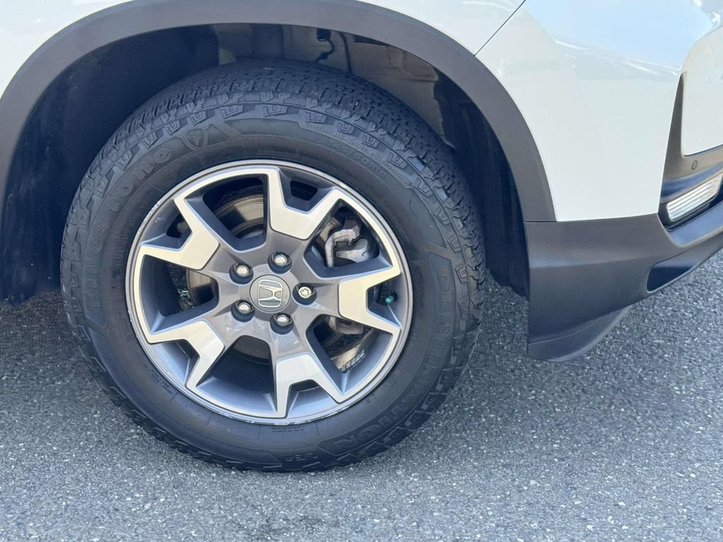 Certified 2022 Honda Passport TrailSport image 6