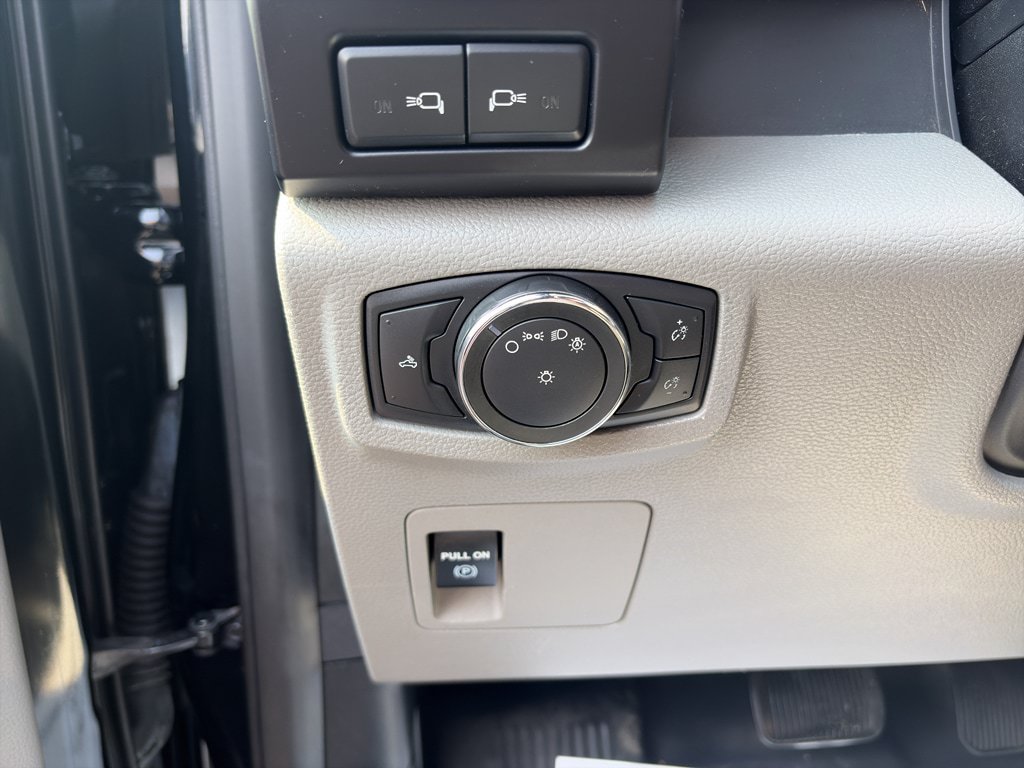 Used 2016 Ford F150 XL w/ XL Power Equipment Group RWD image 11
